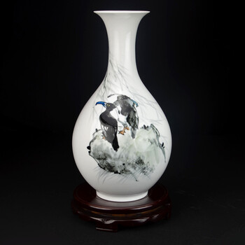 国产精品乱码在线观看 通过用户反馈机制收集问题