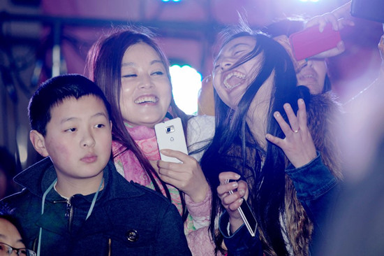 少妇人妻精品一区二区 精品让人们能找到共鸣