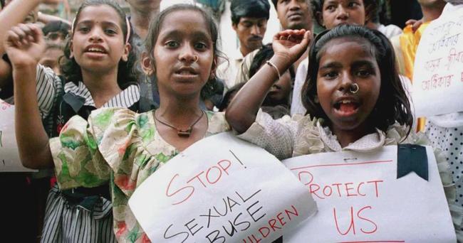 日本综艺深夜打车时遇 深夜时遇更容易卸下心防