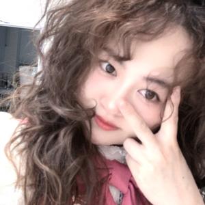 爆料暗黑网 暗黑界面设计偏向极简主义