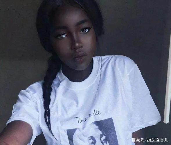 轻哼 有些声音本就是写给天空听的