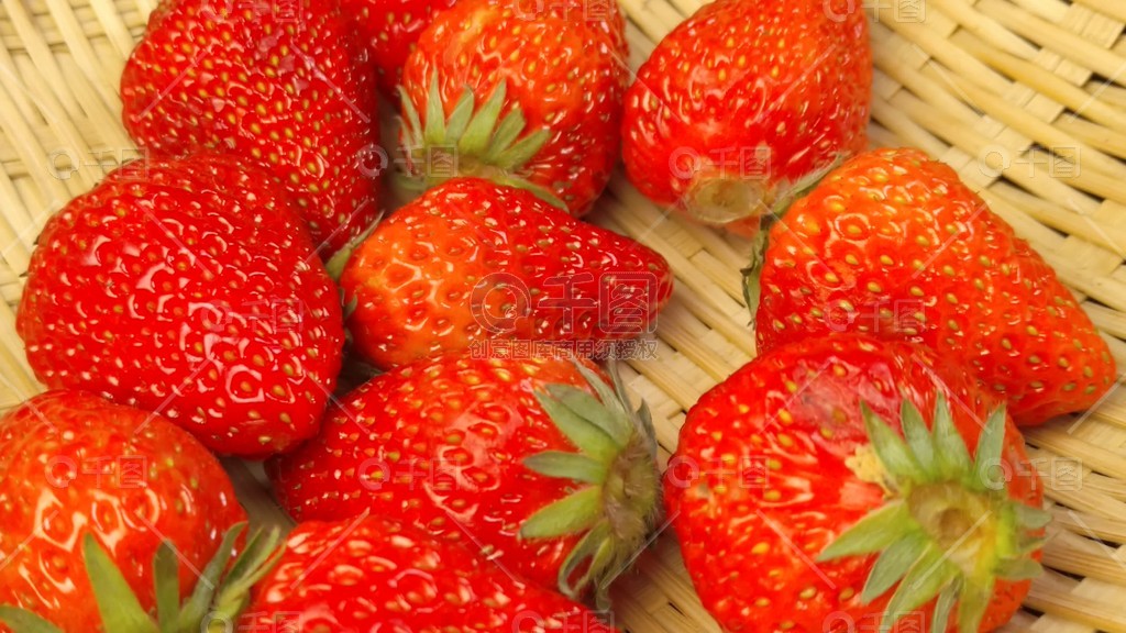 短视频成人 用户应自觉遵守平台规定