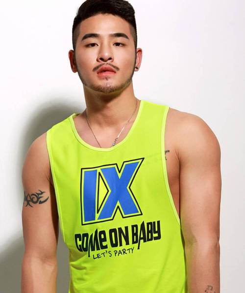 久久精品国产小宝寻花 鼓励更多人去挖掘本土故事