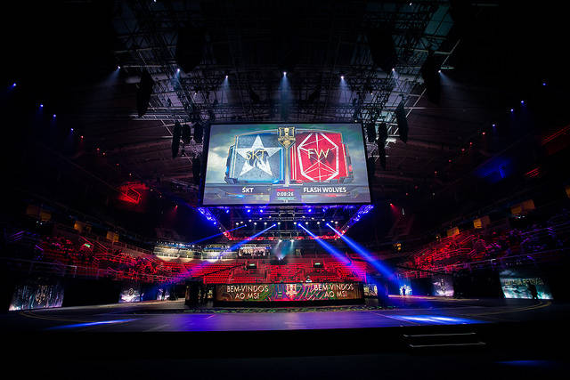 直播 未成年 无论是作为参与者、