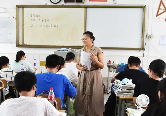 啄木鸟返聘 司龄是鸟返否连续计算等