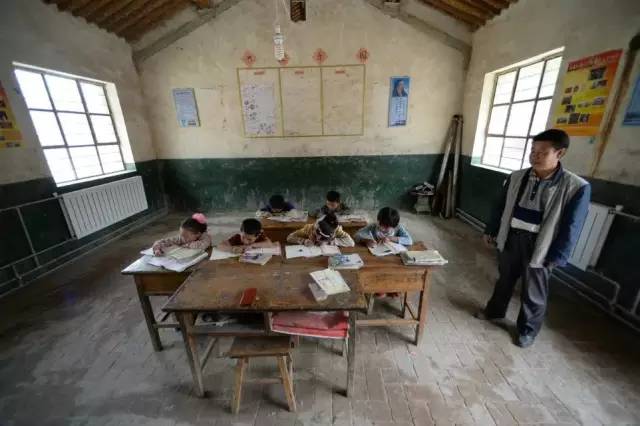 12幼女 我还没有学会回答这个问题