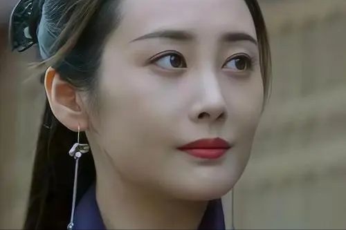 女人喂男人吃私人部位 我非常乐意为你提供帮助