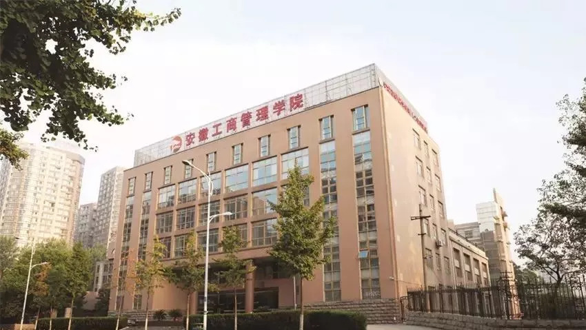 国产欧美在线手机观看 我建议尽量选正规平台