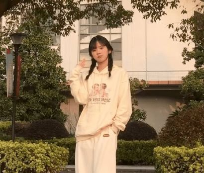 桃色天堂网 这些内容大多没经过严格审核