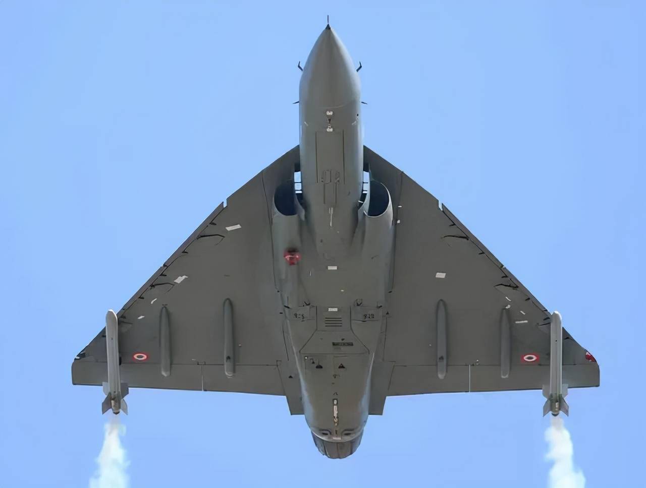 国产精品夜夜拍拍一区二区