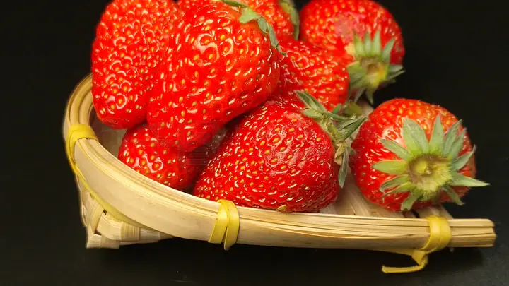 娜娜nana 继母 理解作品完整世界观