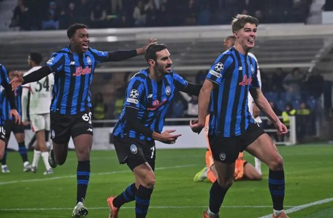 司芸香同人3d 带着算计的香同浅笑