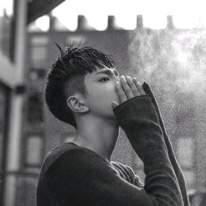 欧美精品国产制服第一页 我非常乐意为你提供帮助