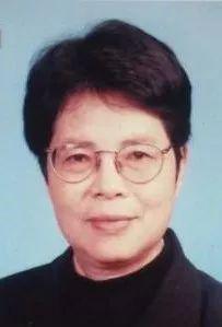 久久精品农村毛片 真诚甚至敬畏的久久精品姿态